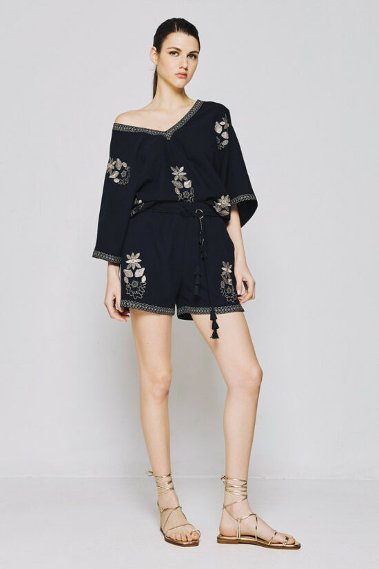 Access Fashion μπλούζα oversized με κεντήματα