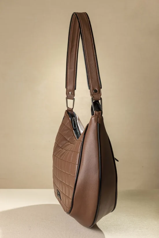 Fragola τσάντα ώμου με ιδιαίτερο κόψιμο