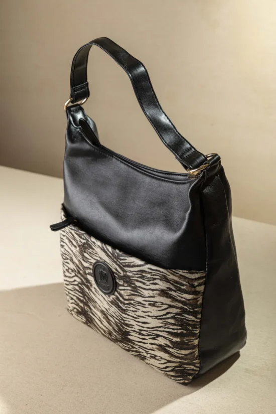 Fragola shopping bag με εξωτερική θήκη με φερμουάρ