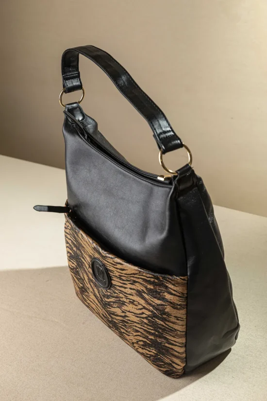 Fragola shopping bag με εξωτερική θήκη με φερμουάρ