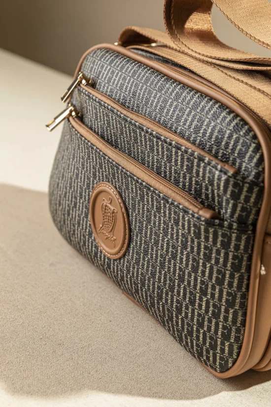 Fragola κομψή-λειτουργική χιαστί τσάντα με ιμάντα