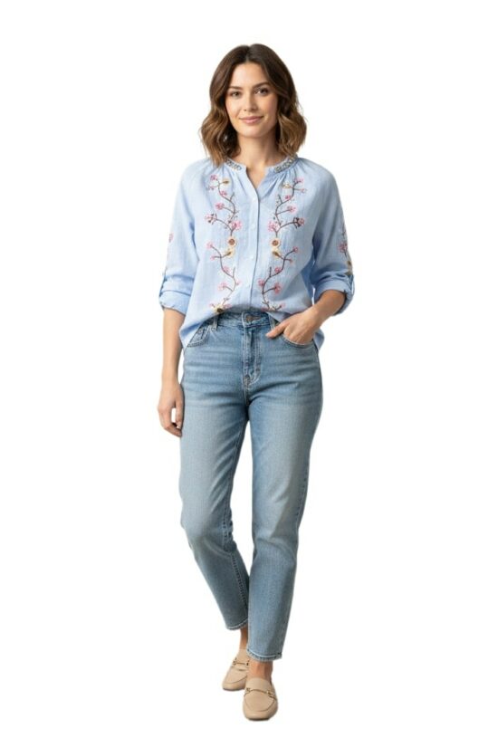 Πουκάμισο embroderied με λεπτομέρεια στρας