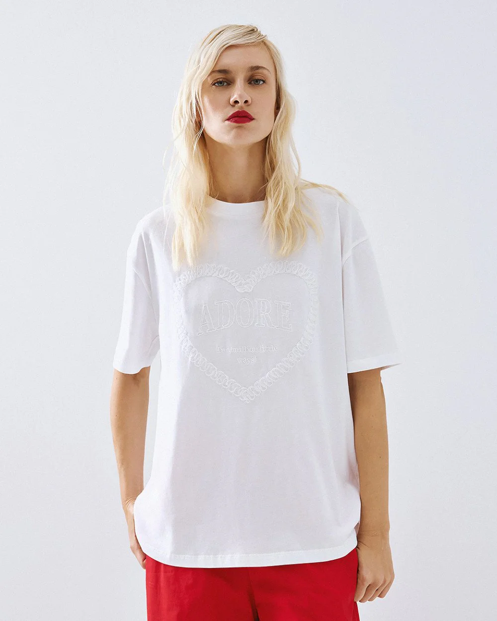 Access Fashion t-shirt με κέντημα