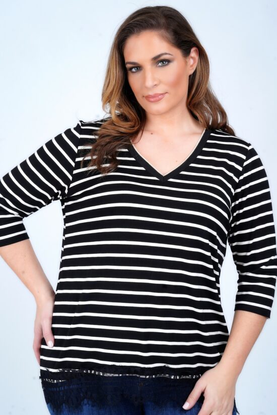 Dina μπλούζα με δαντέλα