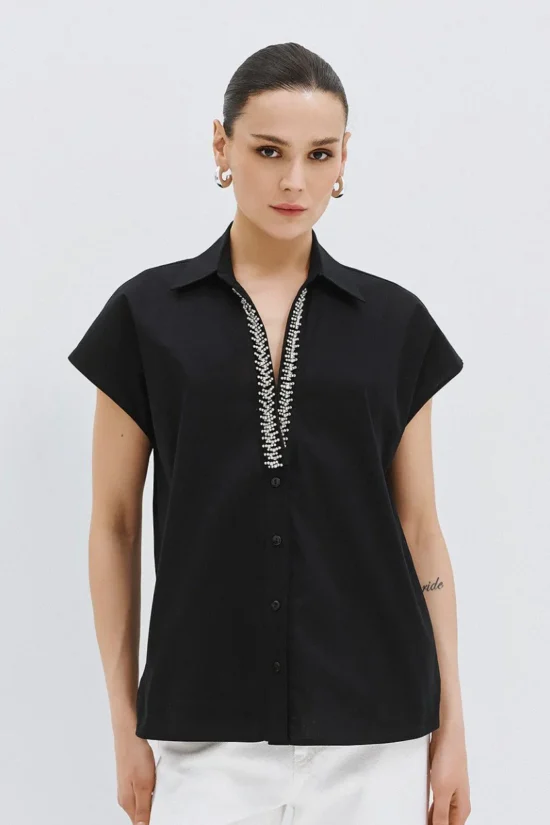 Access Fashion πουκάμισο με V και κέντημα χάντρες