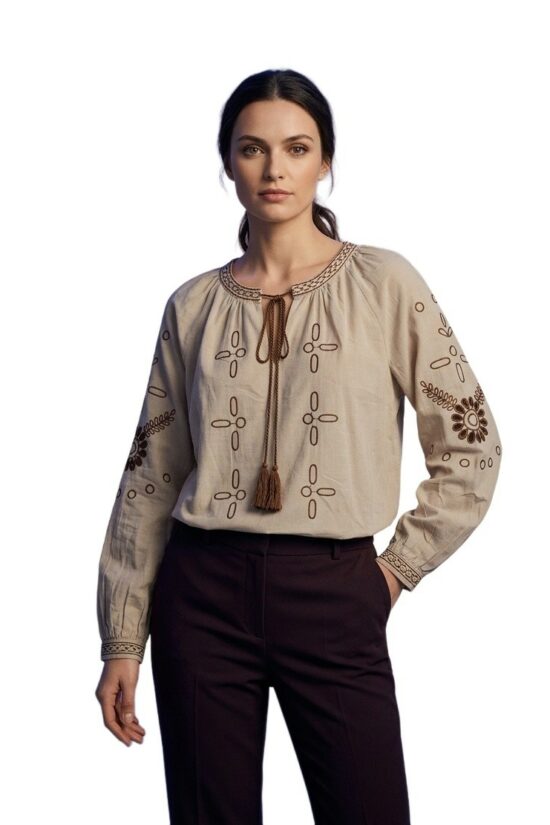 Μπλούζα με ethnic κέντημα