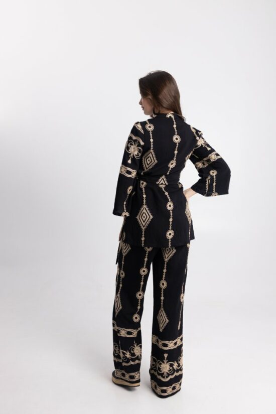 Open Fashion σετ με χρυσές λεπτομέρειες