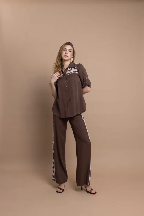 Open Fashion σετ με πουκάμισο & παντελόνι με διακοσμητικές λεπτομέρειες